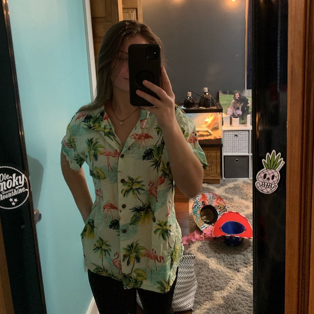 Hawaiian button down